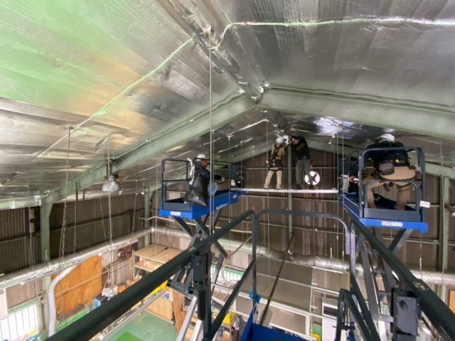 サーモバリアS施工中