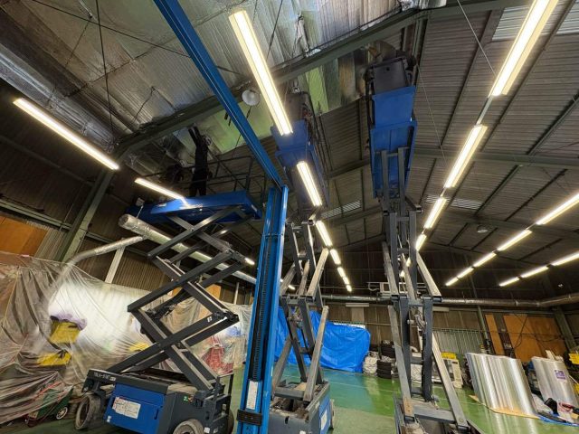 サーモバリアS施工中